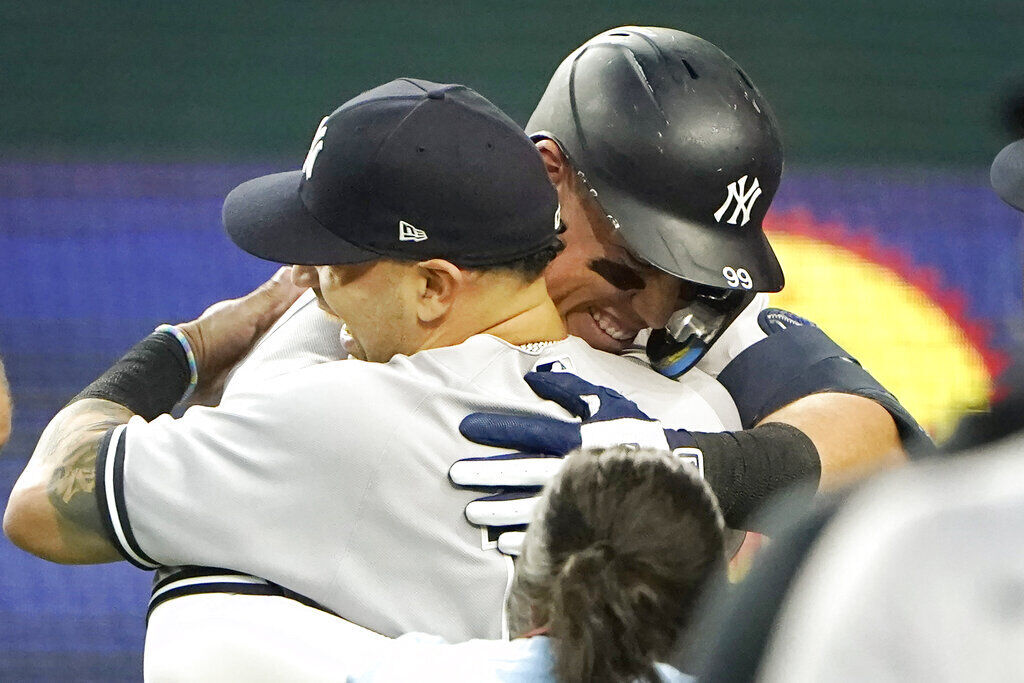 APTOPIX Yankees Rangers Baseball
